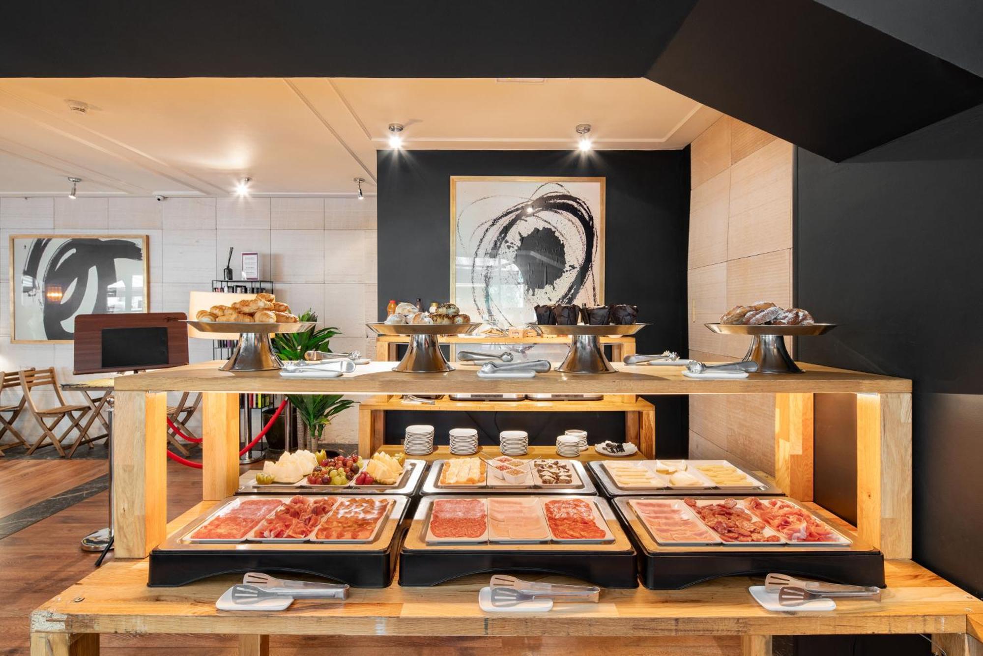 Hotel La Franca Travellers Adults Only Barcelona Exterior foto
